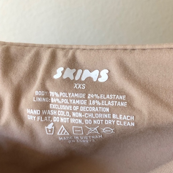 SKIMS Bandeau - Picture 5 of 5